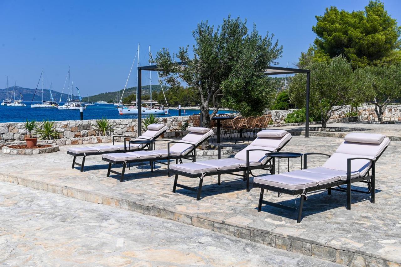 Villa Rudini With Heated Pool オクルグ・ゴルニ エクステリア 写真